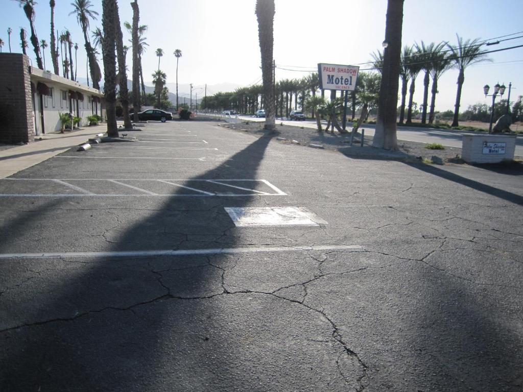 Palm Shadow Inn Motel Indio Buitenkant foto